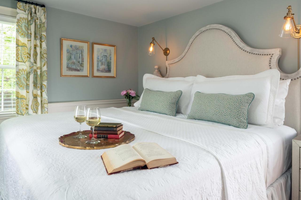 The Inn At Yarmouth Port Екстер'єр фото
